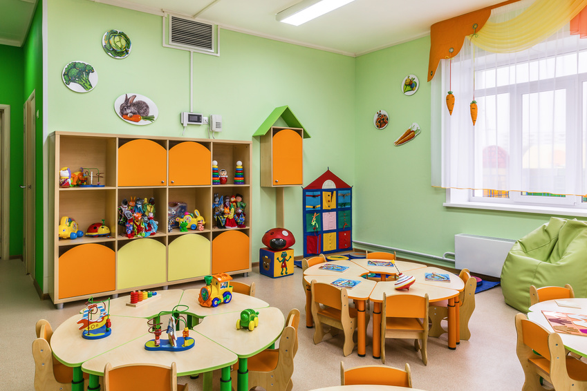 Kindergarten, game room.